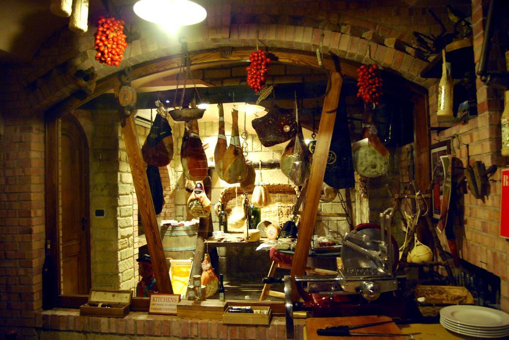 Hotel Ristorante Donato Calvizzano Eksteriør bilde