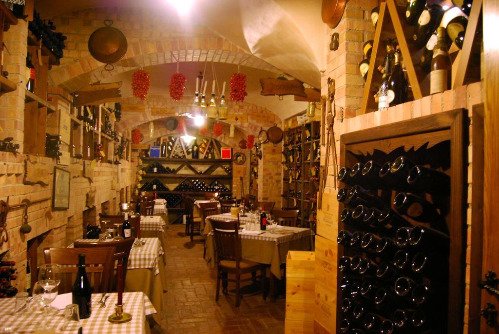 Hotel Ristorante Donato Calvizzano Eksteriør bilde
