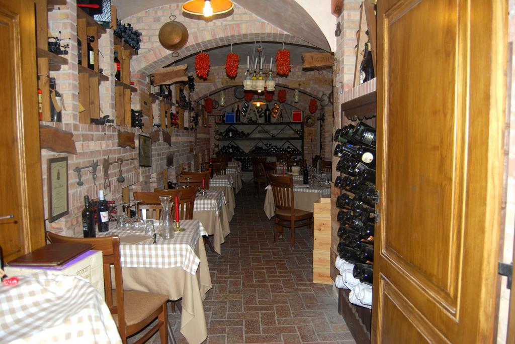 Hotel Ristorante Donato Calvizzano Eksteriør bilde