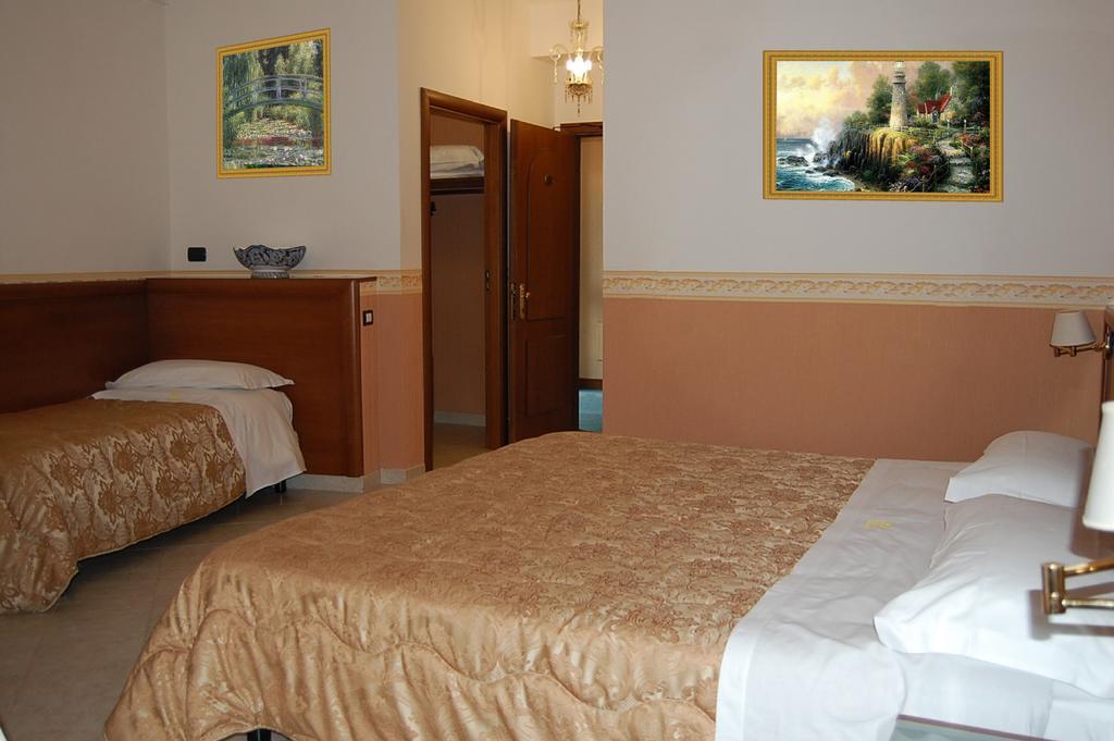 Hotel Ristorante Donato Calvizzano Eksteriør bilde