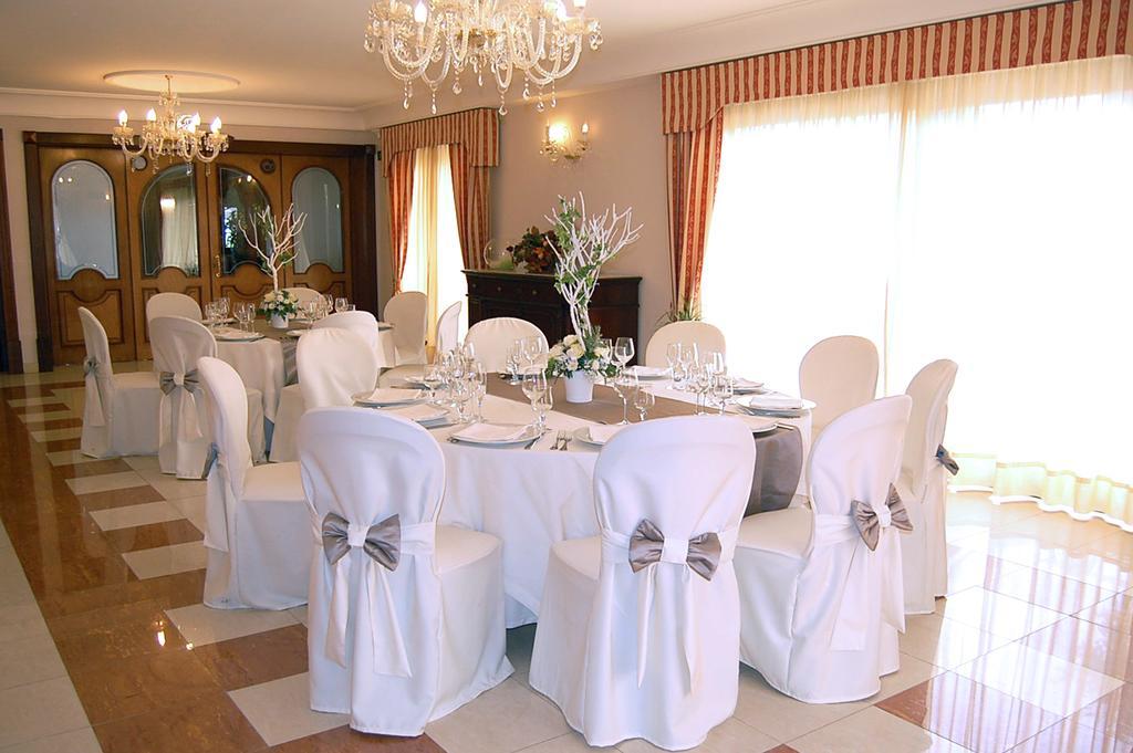 Hotel Ristorante Donato Calvizzano Eksteriør bilde