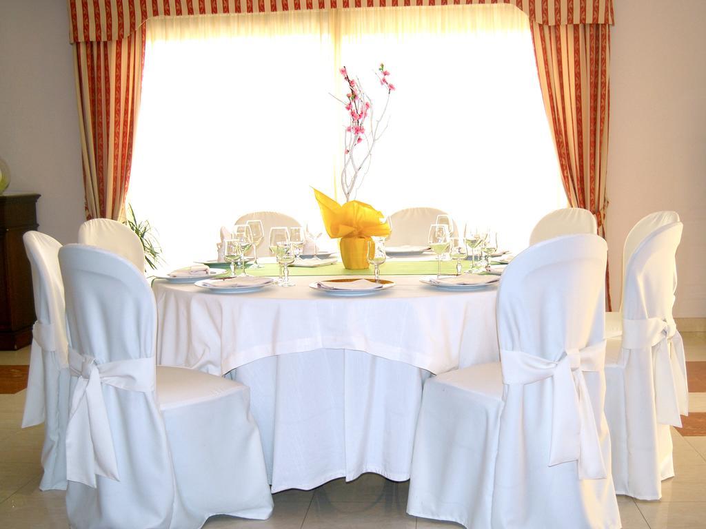 Hotel Ristorante Donato Calvizzano Eksteriør bilde
